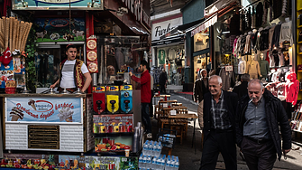 Годишната инфлация в Турция с по-голям от очакваното спад през юни