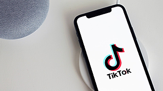 Албания забранява TikTok след убийството на тийнейджър