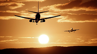IATA: Рентабилността на авиационната индустрия ще се подобри през 2025 г.