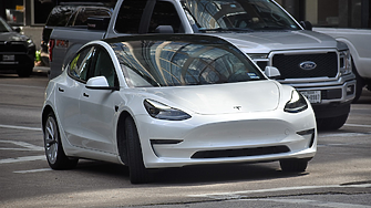 Германците купуват повече електромобили, но не и Tesla
