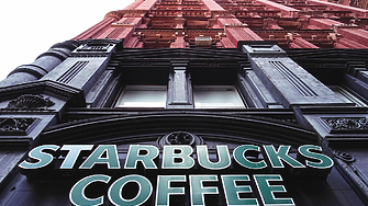 Работа-мечта: Starbucks праща двама да обикалят света за година