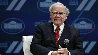 Berkshire Hathaway разпродава банковите си инвестиции 