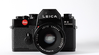 Leica на 100 години: Рекордни продажби и планове за смартфон