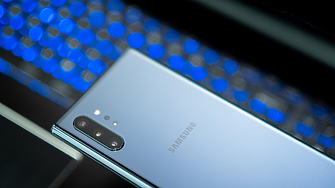 Samsung очаква срив на оперативната си печалба с 56%