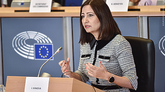 Илияна Иванова: Компаниите с повече жени на лидерски позиции са финансово по-успешни (ВИДЕО)