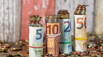 Къде ще можем да обменяме безплатно левове в евро след 1 януари, ако сме в чужбина? 