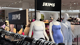 Марката оформящо бельо на Ким Кардашиян вече е оценявана на $5 млрд.