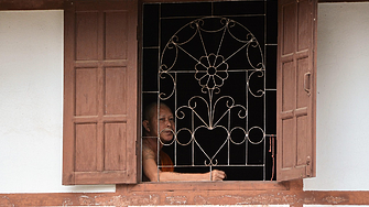 Какво е да живееш в най-младата комунистическа столица в света?