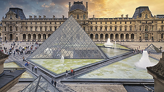 Лувърът вдига цените на билетите за неевропейци с 45%