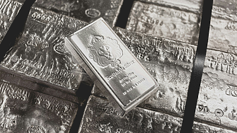 Цената на среброто за първи път над $60 за тройунция