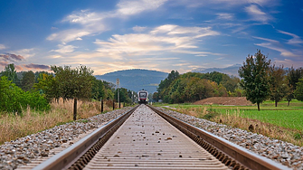 Поради огромен интерес: Пускат допълнителни пътувания на коледния ретро влак на БДЖ между София и Банкя