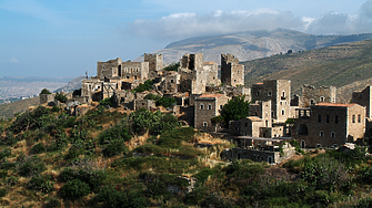 Мани: Дивият гръцки полуостров с каменни кули, вместо къщи 