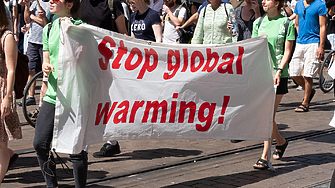 Заради погрешни модели: Климатичната криза може да срине световната икономика
