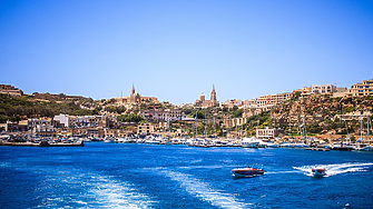 Европейската страна, която можете да прекосите за 45 минути