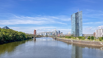 ЕЦБ: Слабата икономика, не войната, е риск за банките