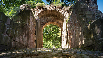 Един от най-интересните замъци в Трансилвания отваря за туристи