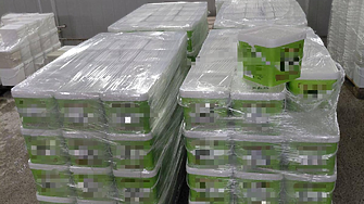 БАБХ конфискува над 3.3 т негодни храни в Бургас и курорти по морето