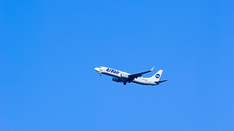 09.04.1967 г.: Осъществява се първият полет на Boeing 737