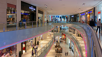 Войната опразва моловете в Дубай, секторът на луксозните стоки под натиск