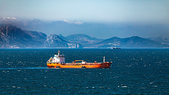 Войната в Иран удвоява приходите на Русия от петрол до $9 млрд. през април