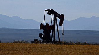 Goldman Sachs занижи прогнозите си за цените на петрола