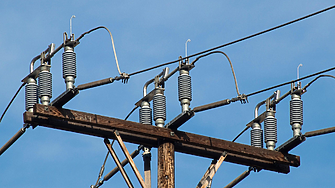 КЕВР работи върху 6548 жалби за високи сметки за ток