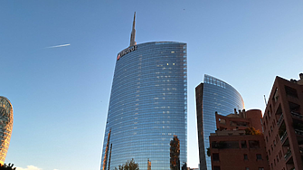 Шефът на UniCredit не очаква поемането на пълен контрол над Commerzbank