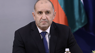 Румен Радев: Пенсиите няма да се намаляват