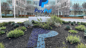 Stripe и Advent с оферта за 53 млрд. долара за PayPal