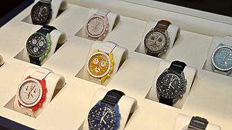 Samsung ще плати 9.96 млн. евро на Swatch за копирани циферблати