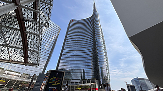 UniCredit получи одобрение от ЕЦБ да поеме контрол над Commerzbank