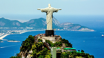 12.10.1931 г.: Отваря за посетители Статуята на Христос Спасителя в Рио де Жанейро