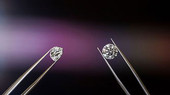Рядък розов диамант намери купувач срещу 58 млн. долара