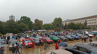 Най-редките автомобили, показани на Есенния авто-ретро салон в София
