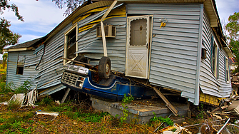 Ураганът Иън може да причини щети за 120 млрд. долара