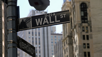 Силно начало на седмицата за Уолстрийт, банковите акции подкрепиха индексите