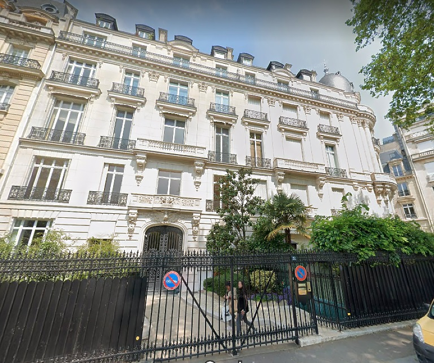 Българин купи за 10 млн. евро луксозния апартамент на Джефри Епстийн в Париж 