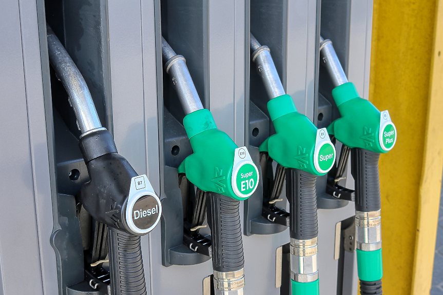 От 1 януари отпада отстъпката от 25 стотинки на литър за горивата