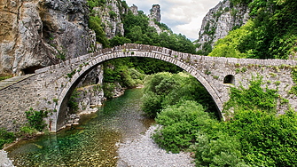 Историята на най-стария мост в света, който все още се използва