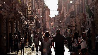 Италиански град въвежда еднопосочно движение на пешеходна улица