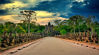 Ангкор Ват: Градът-храм, в който днес живеят само боговете