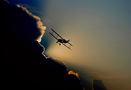 17.12.1903 г.: Братя Райт осъществяват първите в историята успешни самолетни полети 