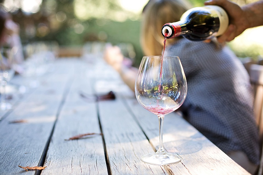 Най-малката винарна в света продава бутилки за $5000, но не иска да ги пиете