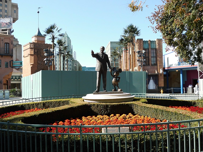 Уолт Дисни - бащата на Мики Маус и Disneyland