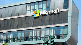 Microsoft съкращава 10 000 служители