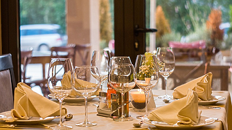 Нов рекорд: Мъж успя да хапне в 18 ресторанта със звезда Мишлен за ден