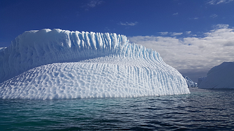 Морският лед около Антарктида достигна рекорден минимум