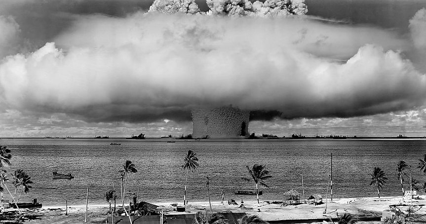 Какво е атомна бомба? Как да действаме в случай на ядрен взрив и какви са последствията?