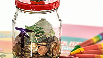 Парите и децата: Първи стъпки за изграждане на финансови навици