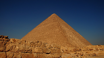 Откриха скрит коридор в Голямата пирамида в Гиза